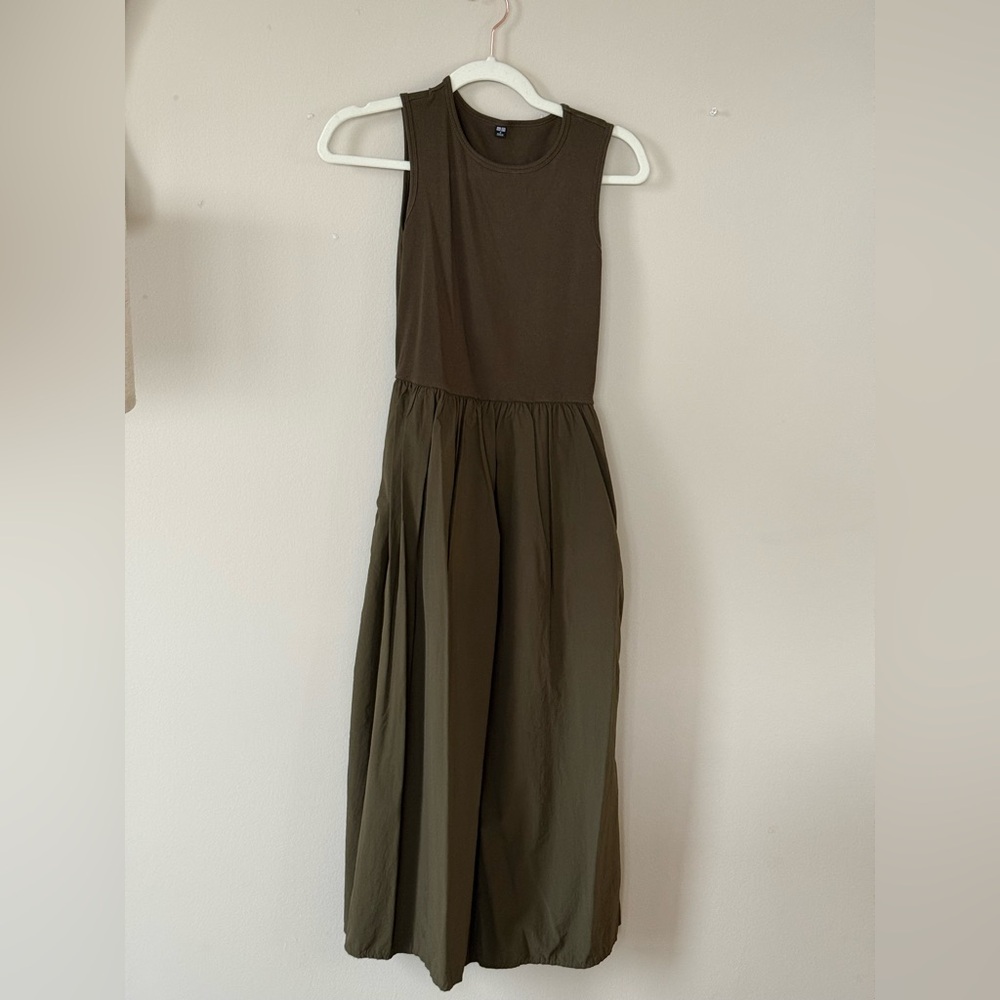 Sleeveless Olive Green Mid Dress